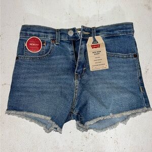 NWT Levi's Mini Mom Shorts Size 8 Reg denim